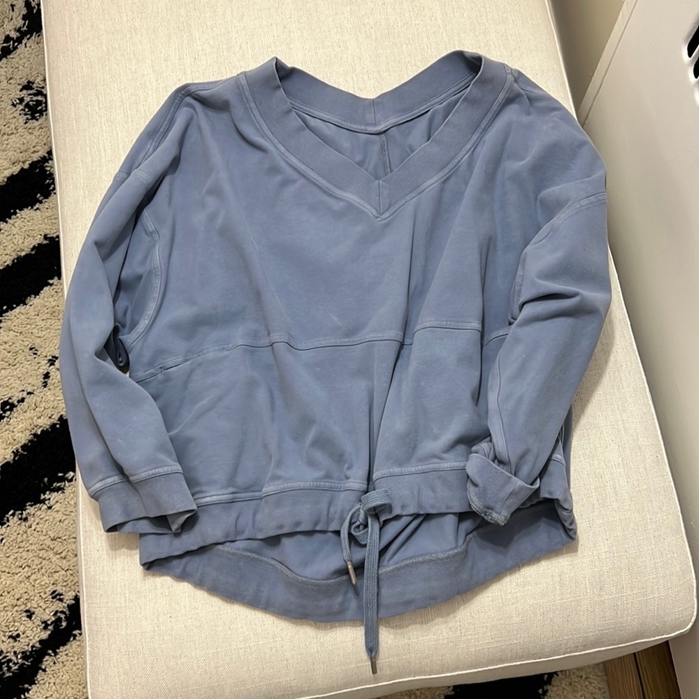 Lululemon Sweatshirt